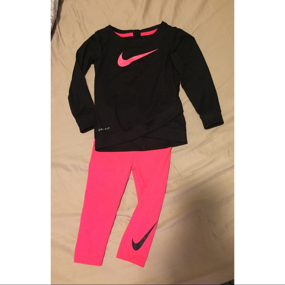Nike Outfit Set 24 Months